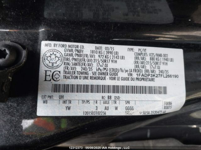 1FADP3K27FL266190 Ford FOCUS SE