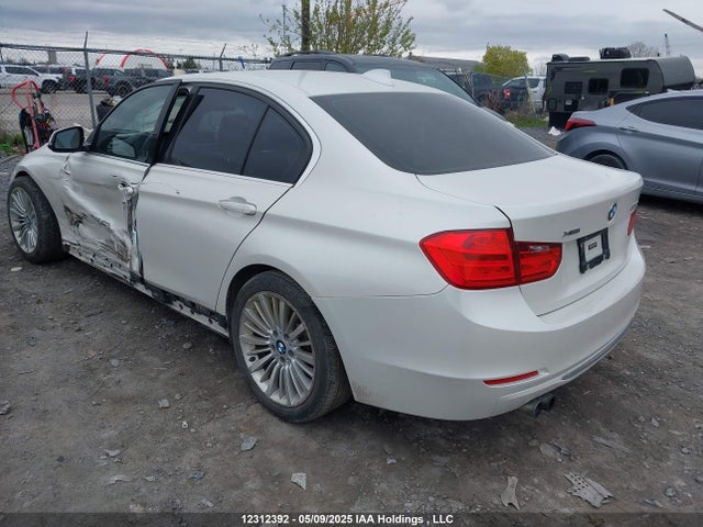 WBA3B3C51FF546406 BMW 328I