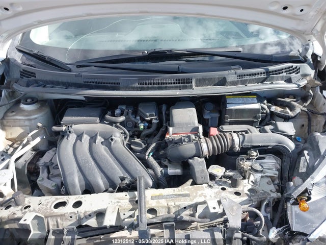 3N1CE2CP1HL364688 Nissan 2017