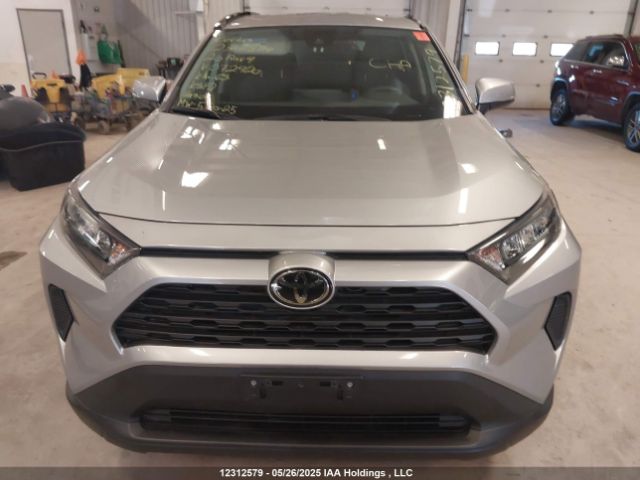 2T3Z1RFV8LC072920 Toyota RAV4 LE