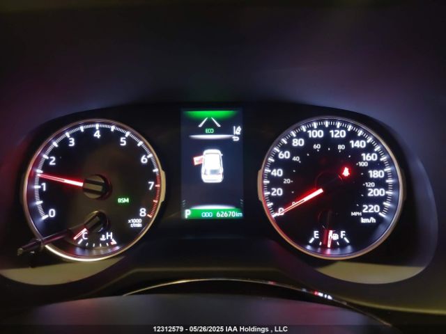 2T3Z1RFV8LC072920 Toyota RAV4 LE