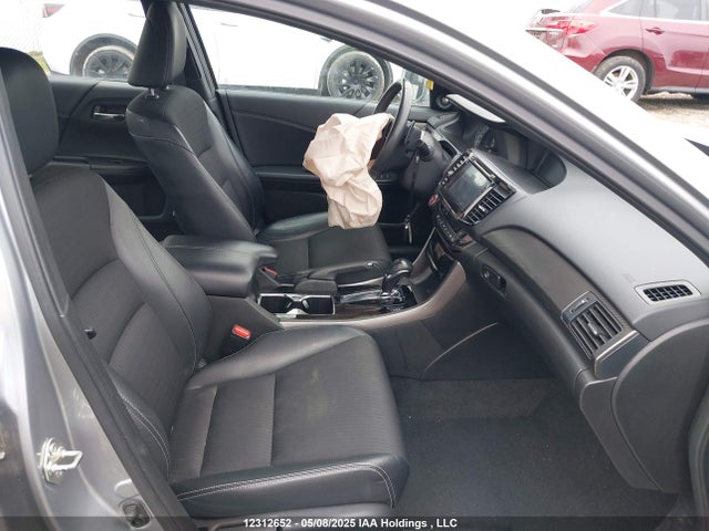 1HGCR2F61GA803044 Honda k24w1