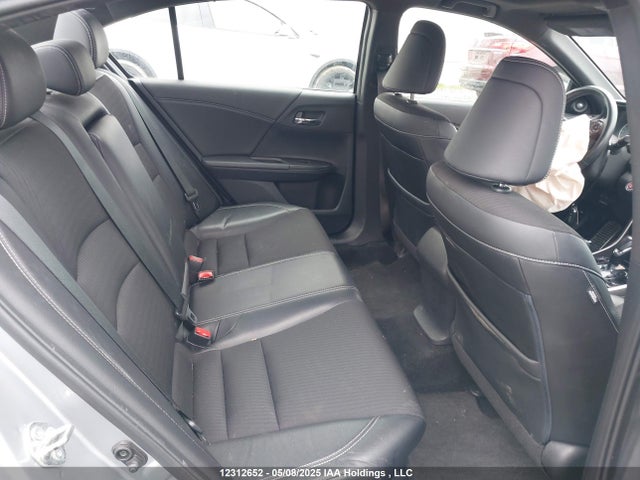1HGCR2F61GA803044 Honda k24w1