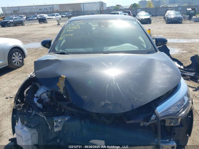 JTNKHMBX2N1130815 Toyota C-HR