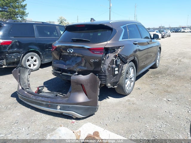3PCAJ5M37KF142952 Infiniti 2019