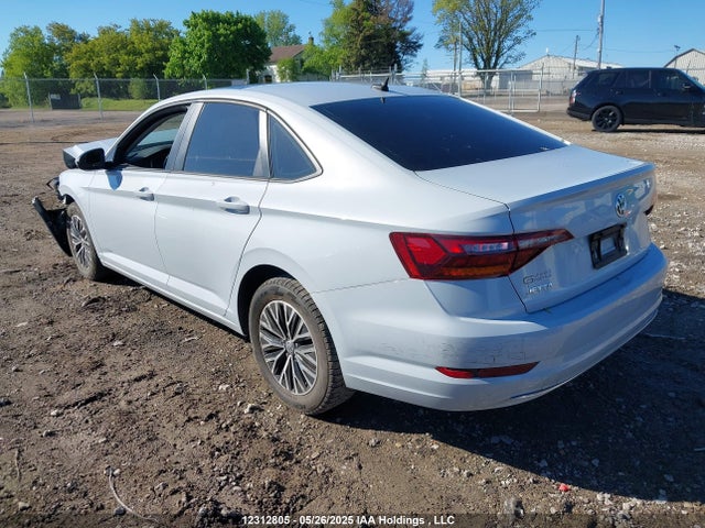 3VWE57BU9KM025704 Volkswagen 1.8 tsi