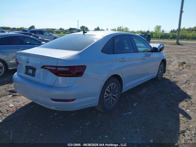 3VWE57BU9KM025704 Volkswagen 1.8 tsi