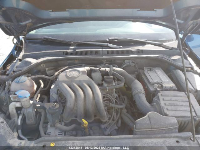 3VW2K7AJ5FM420455 Volkswagen 2015