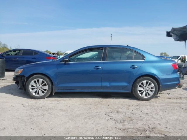 3VW2K7AJ5FM420455 Volkswagen 2015