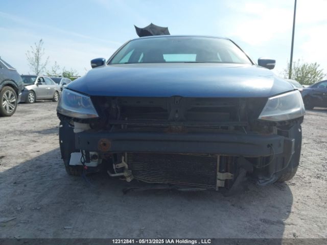 3VW2K7AJ5FM420455 Volkswagen 2015