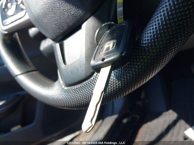 2HGFC2F56JH013222 Honda Civic Lx