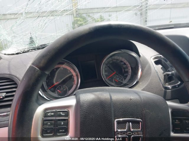 2C4RDGEG0JR253093 Dodge Grand Caravan