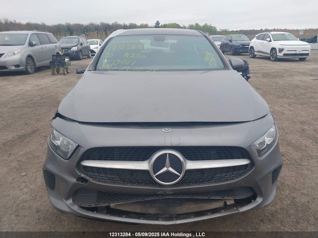 WDD3F4HB9LJ141517 Mercedes-Benz A-Class