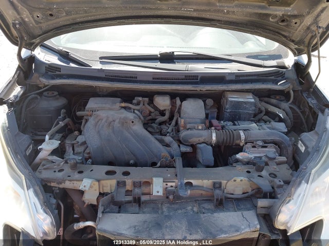 3N1CE2CP6FL418175 Nissan 2015