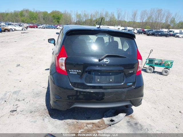 3N1CE2CP6FL418175 Nissan 2015