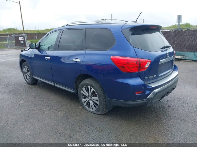 5N1DR2MM7JC672715 Nissan Pathfinder