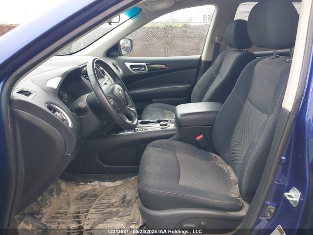 5N1DR2MM7JC672715 Nissan Pathfinder