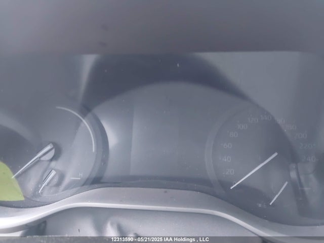 5TDGSKFC6RS146886 Toyota Sienna Le 8-passenger