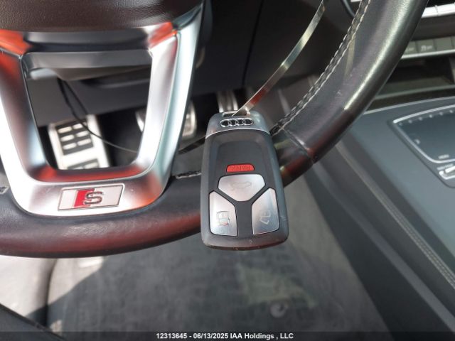 WA1C4AFY7J2158078 Audi SQ5