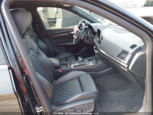WA1C4AFY7J2158078 Audi SQ5