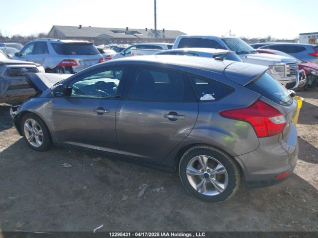 1FADP3K22EL315066 Ford FOCUS SE