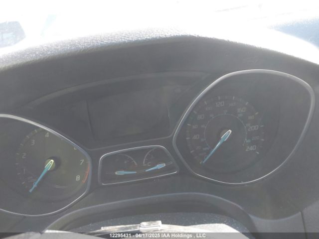 1FADP3K22EL315066 Ford FOCUS SE