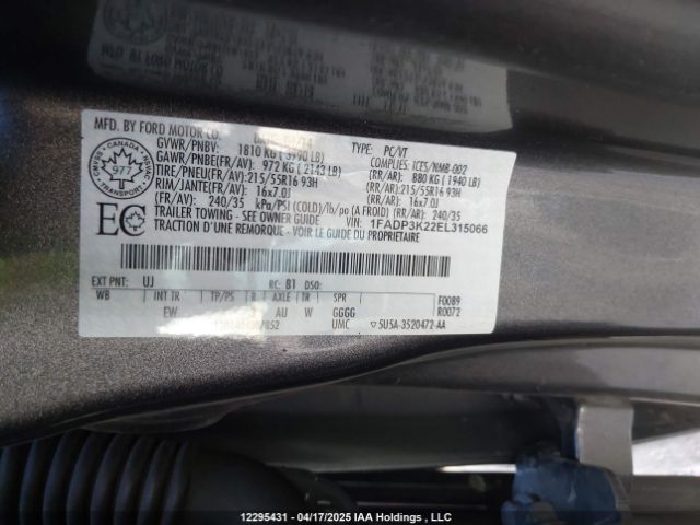 1FADP3K22EL315066 Ford FOCUS SE