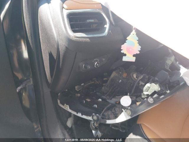 2GNAXWEX8J6185147 Chevrolet Equinox Premier