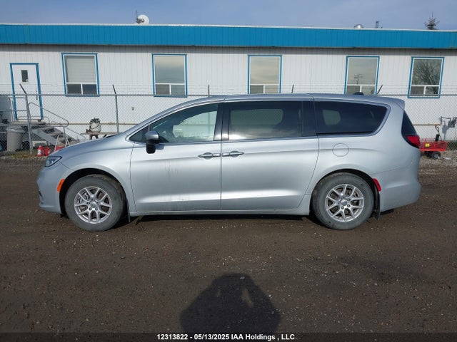 Chrysler 2023 2023 2C4RC1FGXPR558267 Image 15