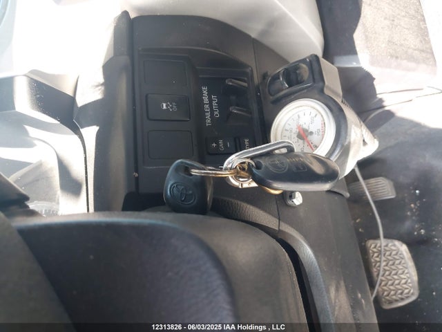 5TFUY5F19GX494870 Toyota 3ur-fe
