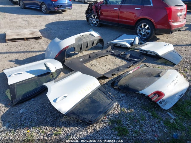 Porsche 2017 2017 WP1AB2A54HLB20283 Image 12