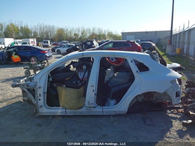 Porsche 2017 2017 WP1AB2A54HLB20283 Image 15