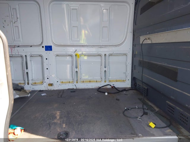 WD3CF4CC3GP256959 Mercedes-Benz Sprinter 3500 High Roof V6