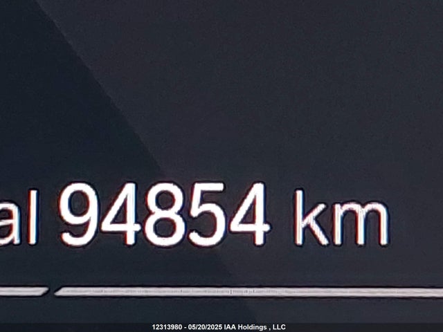 WBSDZ0C02LCE15418 BMW M8