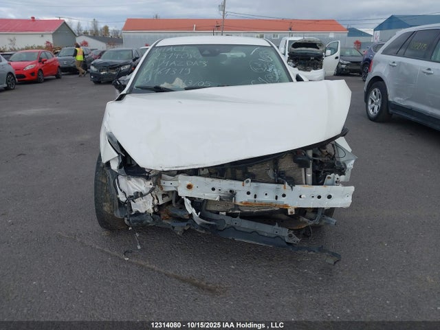 JM1BN1K75J1161319 Mazda MAZDA3