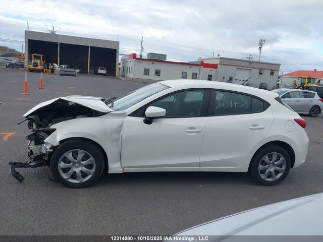 JM1BN1K75J1161319 Mazda MAZDA3