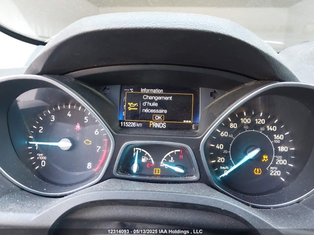 1FMCU9G93HUC82547 Ford Escape
