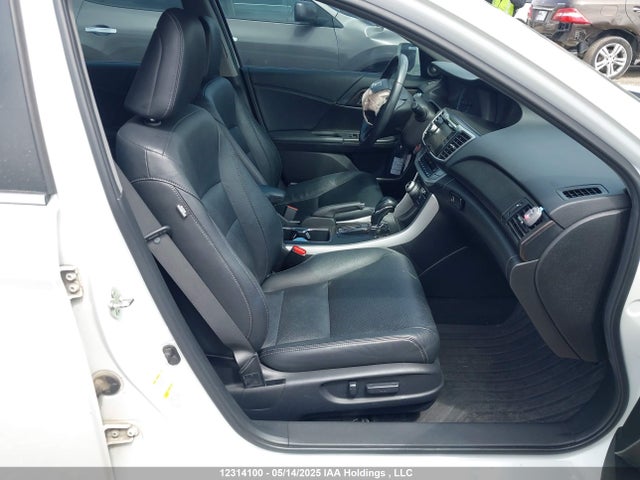 Honda Accord 2014 1HGCR2F90EA806542 Image 5