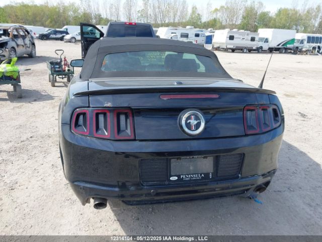1ZVBP8EM1E5305142 Ford 2014