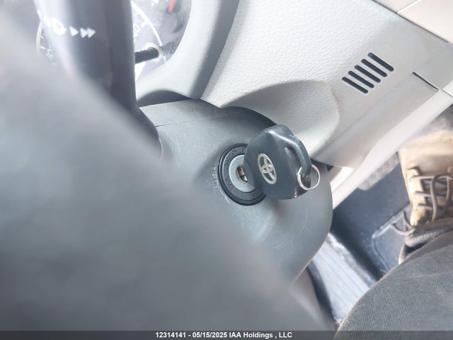 12314141 :رقم المزاد ، 2T1BU4EE4AC305422 vin ، 2010 Toyota Corolla S/le/xle مزاد بيع