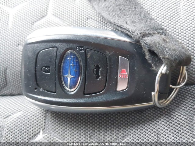 JF2GUHFC1RH276044 Subaru Crosstrek Onyx