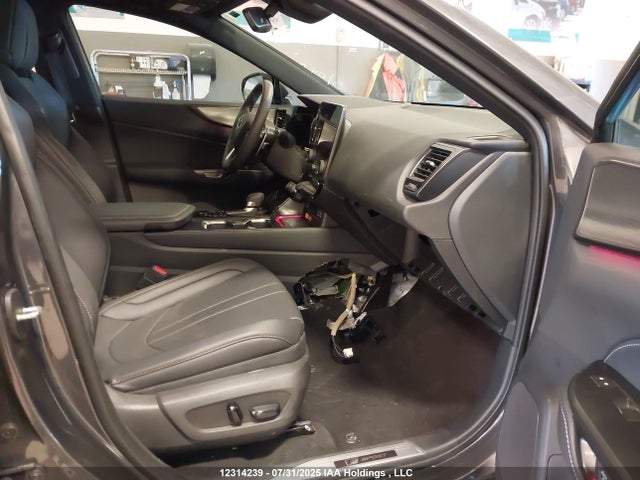 2T2KGCEZ3RC051357 Lexus t24a-fts