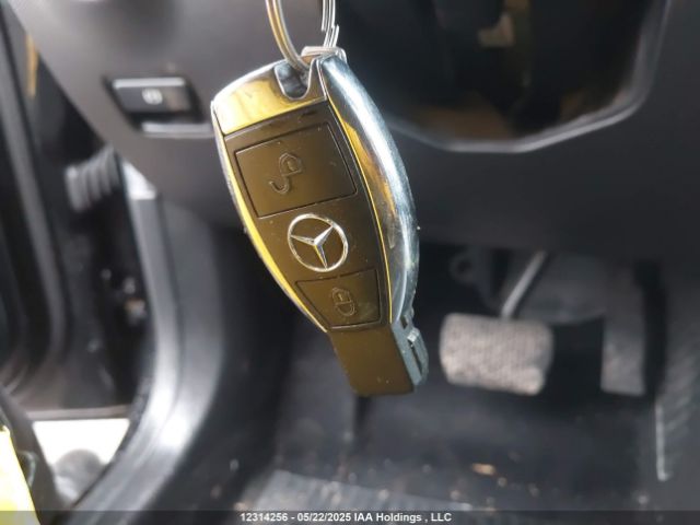 WDDMH4GB3FJ304988 Mercedes-Benz B-Class