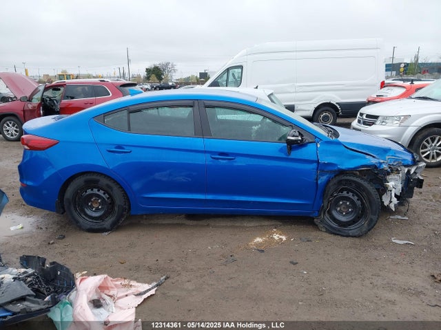 KMHD84LF0HU239422 Hyundai 2017