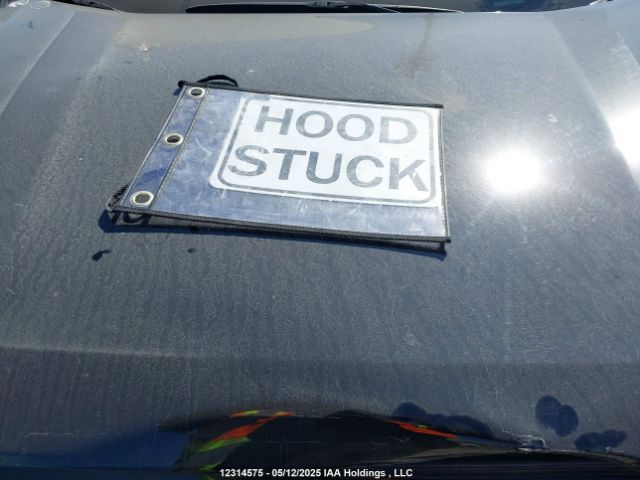 2T3B1RFV0PC353777 Toyota RAV4 LE