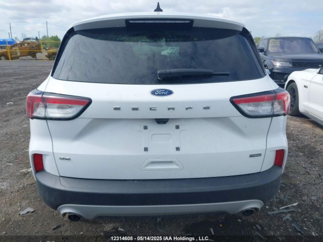 1FMCU0BZ3MUA05989 Ford hev/phev