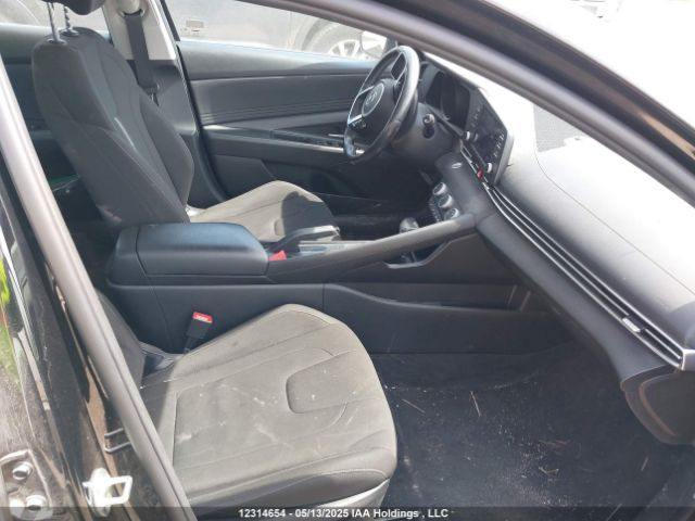 KMHLM4AG9NU353997 Hyundai ELANTRA SEL