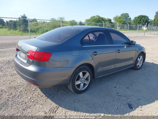 3VWD07AJ4EM399580 Volkswagen Jetta