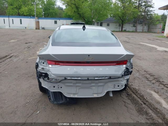 KMHLN4DG3RU706667 Hyundai Elantra Luxury