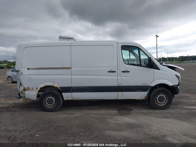 Mercedes-Benz 2015 2015 WD3BE7DC8FP129881 Image 14